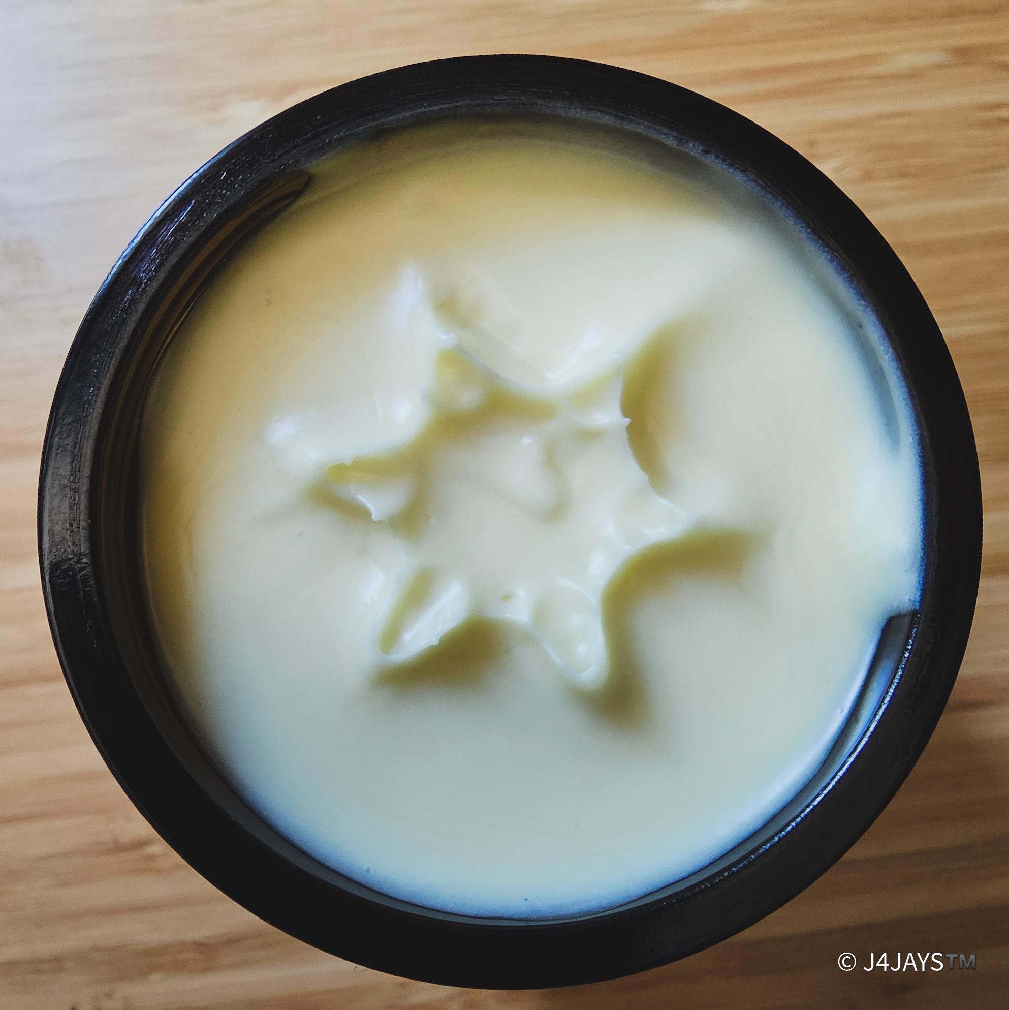 J4JAYS Regal Body Butter fresh out of production containing a star design
